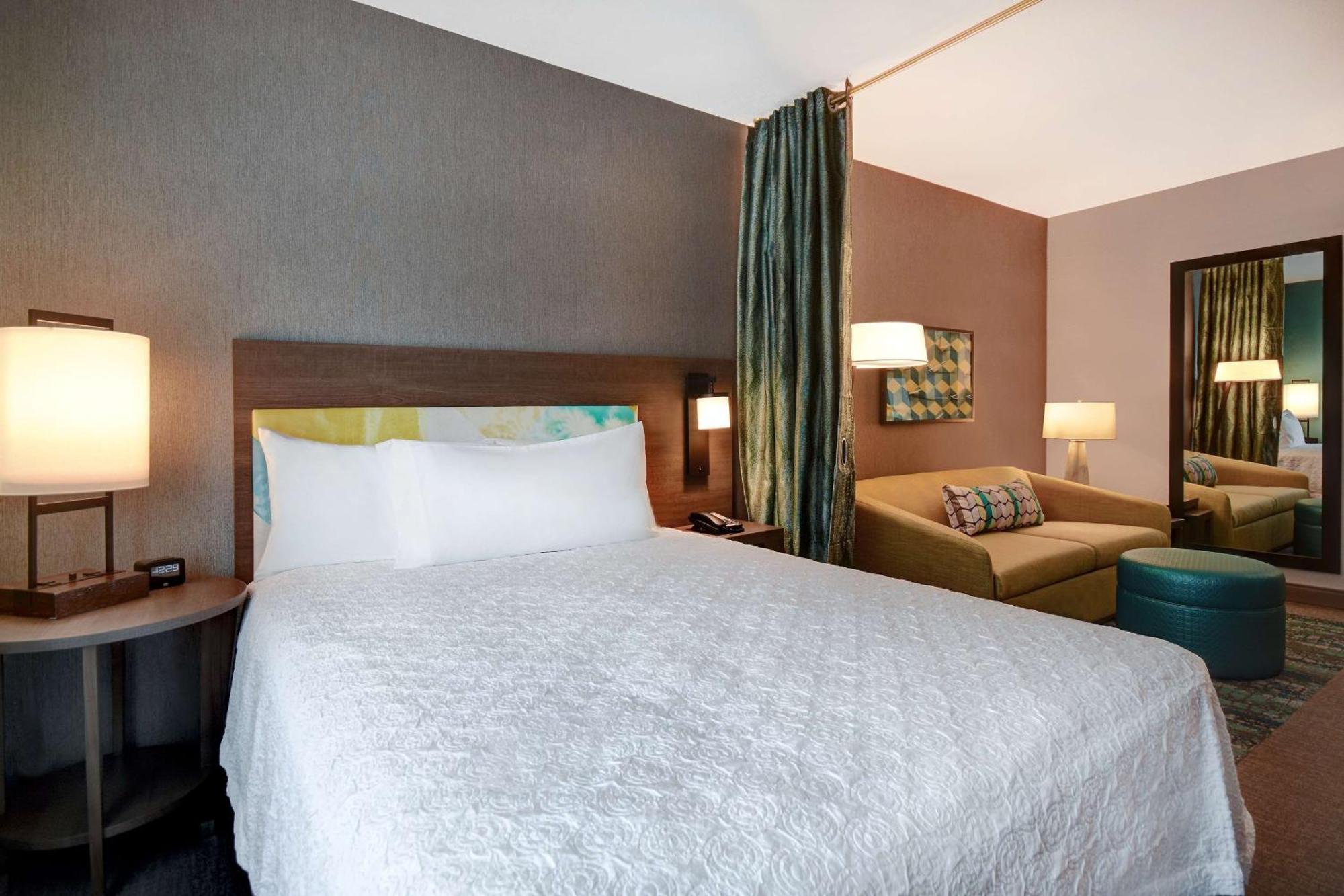 Home2 Suites By Hilton Tucson Downtown Екстериор снимка