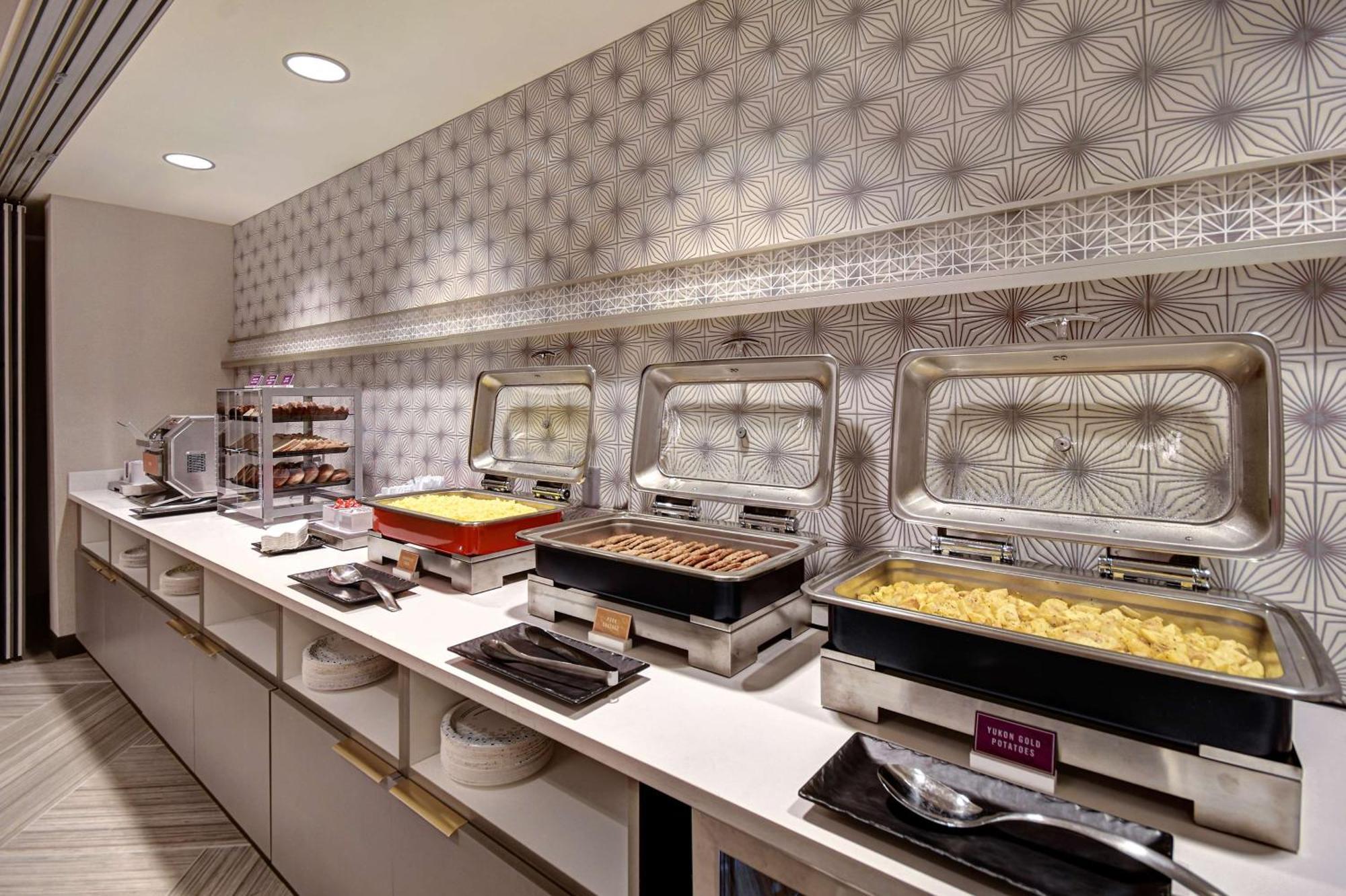 Home2 Suites By Hilton Tucson Downtown Екстериор снимка