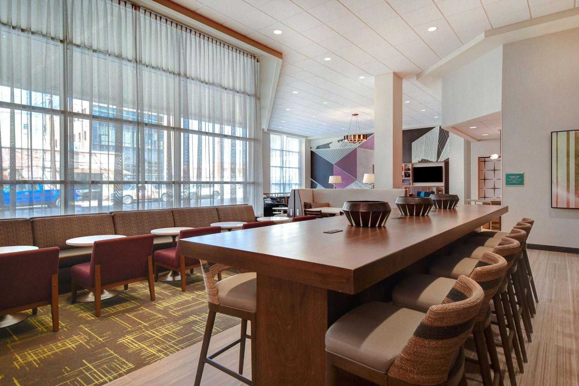 Home2 Suites By Hilton Tucson Downtown Екстериор снимка
