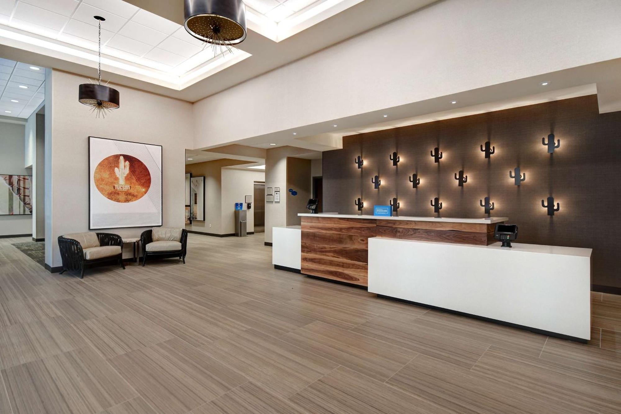 Home2 Suites By Hilton Tucson Downtown Екстериор снимка